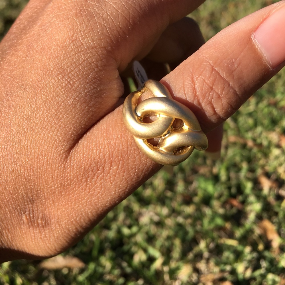 Tan artistic ring! 💍